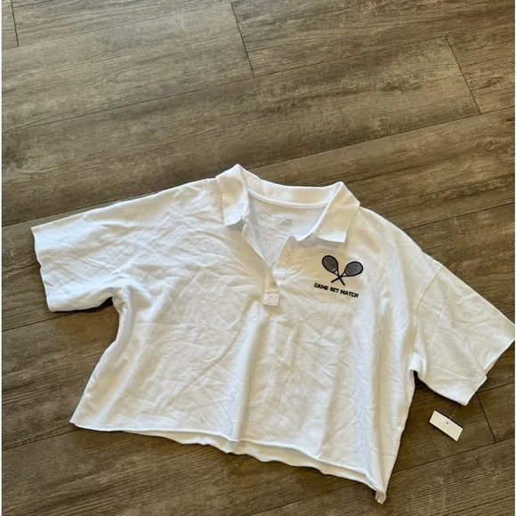 SOLD✨AERIE offline cropped polo top 🤍 - Picture 3 of 12